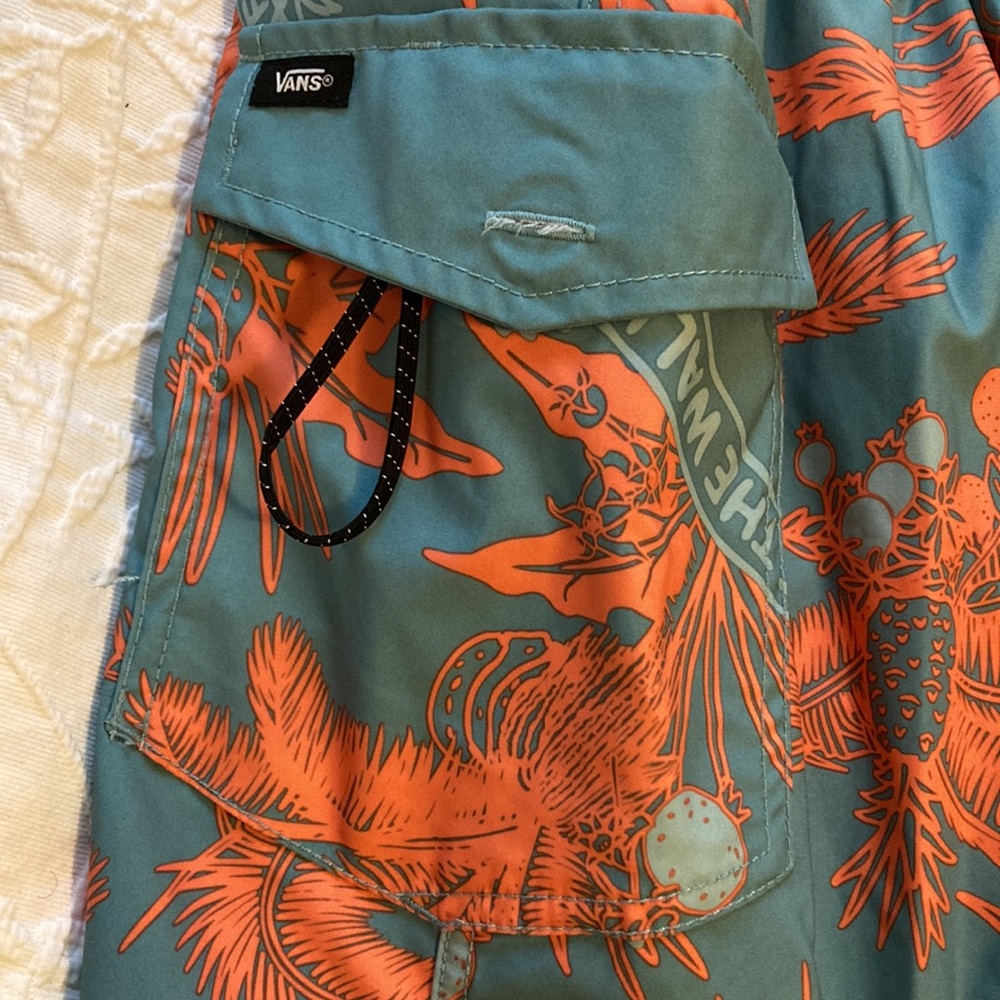 Vans Board Shorts - Picture 5 of 8